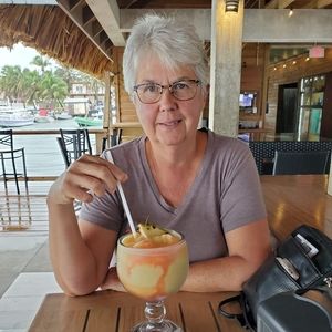 Meet your Posher, Donna